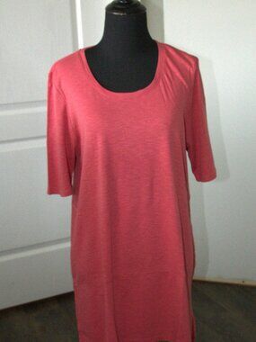 J-Jill Pima Dipped -Hem Tunic Women's size Large Red
